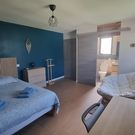 Dans ⸱ Chez Ana Séjour chez l'habitant *